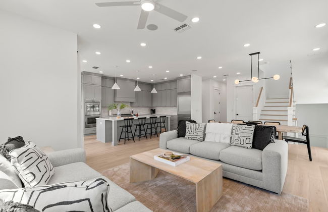 The Gemma Collection - 4 Stunning CWB Pool Homes - Foto 70