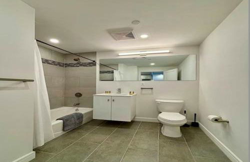 Central Park West Furnished 1 Bedroom Apartment - Foto 8