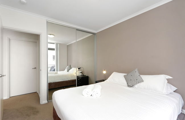 188 Apartments - Photo 3