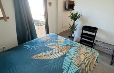 Charmante maison à 2 pas de la mer avec son jardin pour 2 adultes et 2 enfants - Photo 14