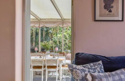 Incredible Church Views from Beautiful Cottage - Foto 7