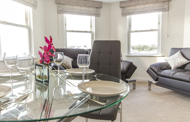 2 Bed- Crow's Nest by Pureserviced - Foto 9