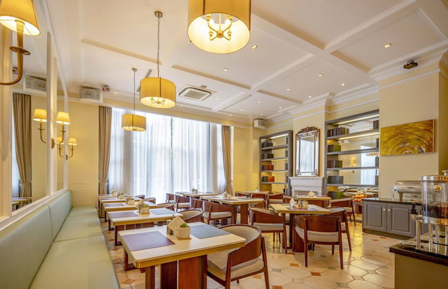 Green Court Residence City Center Shanghai - Photo 32