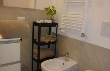 Elegant and modern two-room apartment with equipped kitchen - Foto 14