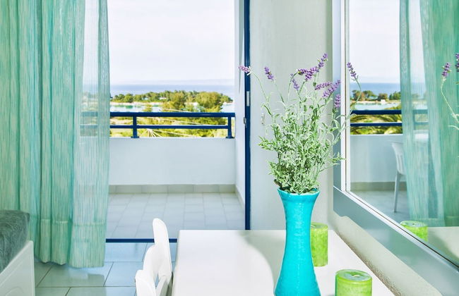 Xenios Port Marina Hotel - Photo 23