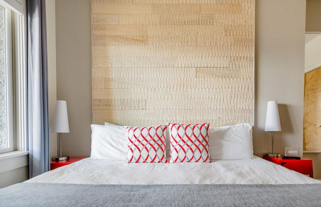 Downton Annie Apartment One 2BD 1BA Parking - Foto 10