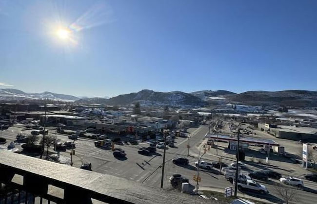 Divya Sutra Plaza and Conference Centre, Vernon, BC - Foto 41