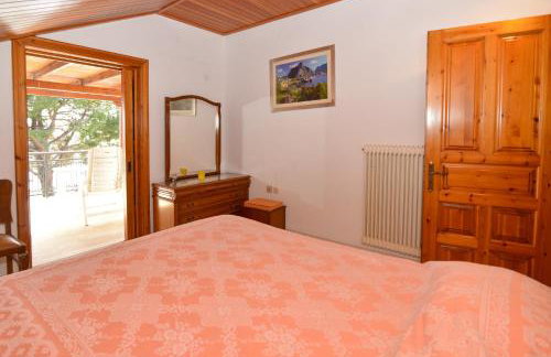 Agios Konstantinos peaceful Beach 3bdr apartment - Photo 8