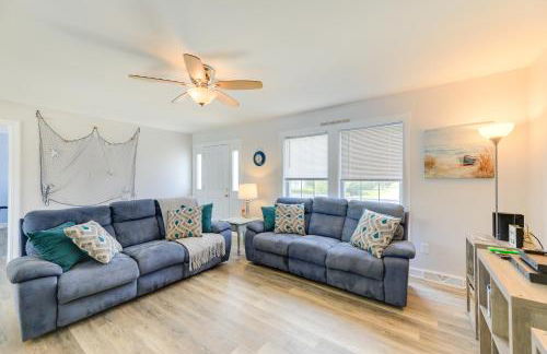 Coastal Emerald Isle Retreat with Deck and Grill! - Foto 5