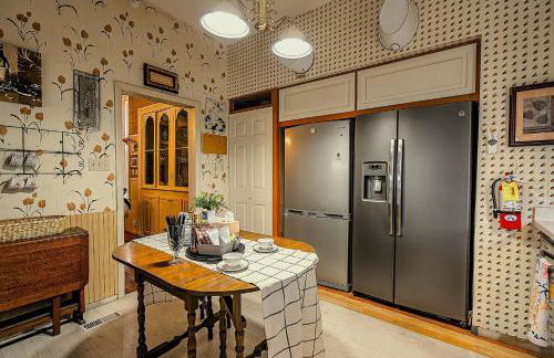 Master King Room Victorian with Private Bathroom in a Historic house - Foto 11