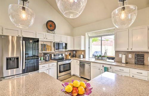 Golf and Unwind Poolside Cave Creek Group Retreat! - Foto 14