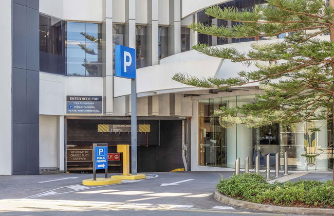 Peppers Broadbeach - Photo 80