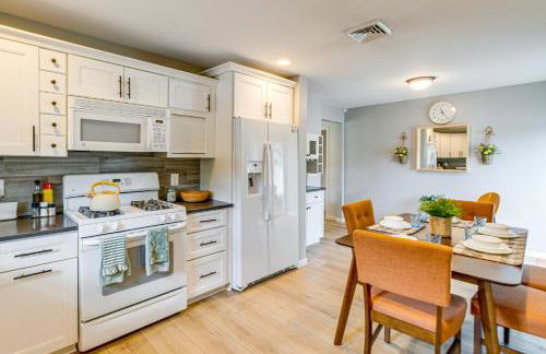 Near Dog Beach Somers Point Escape with Large Yard! - Foto 9