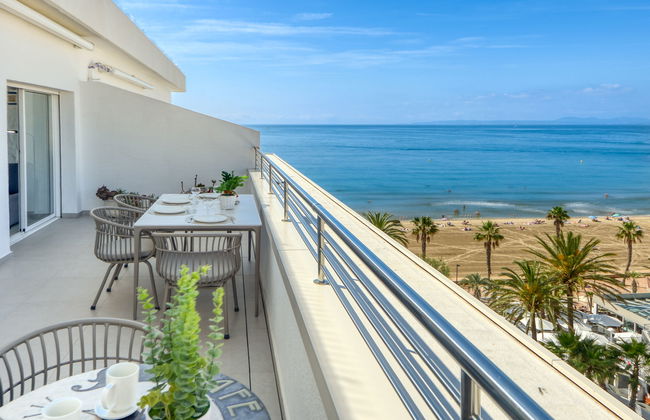 Roses Holiday Center - Foto 1