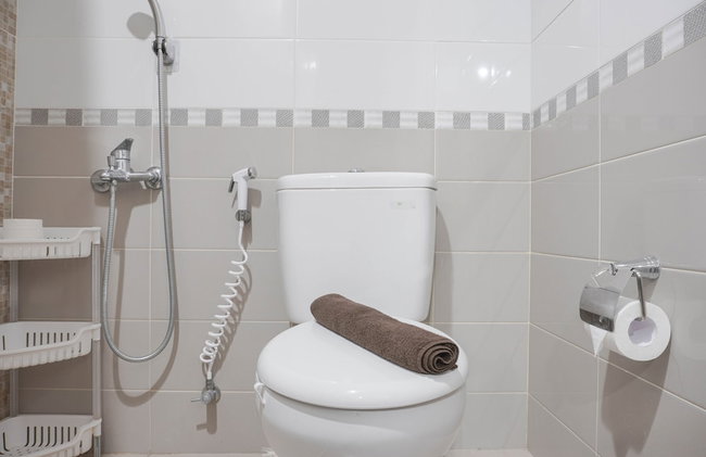 Premium And Comfortable 2Br Apartment At Royal Olive Residence - Foto 16