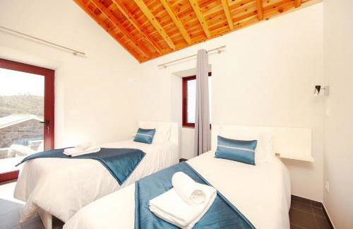 Melo's Place - Photo 20