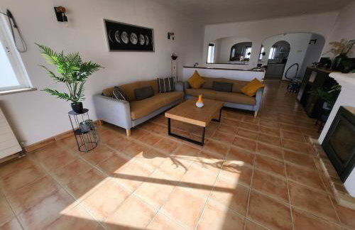 Casa Londamba Meia Praia Beach - Foto 7