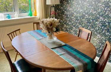 Stunning Charmouth Property with Bay views! - Photo 48