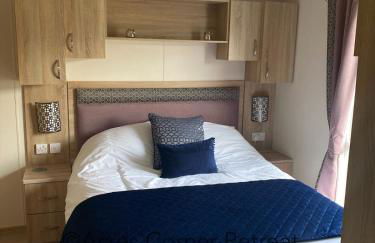 Acres Corner Retreat Inc Hot tub at Tattershall Lakes Country Park - Foto 7