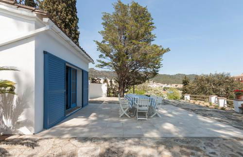 Let's Holidays 7 Xemeneies house - Foto 3