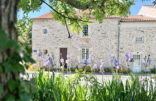 Manoir médiéval art déco - Logis des 3 Artistes - Photo 3
