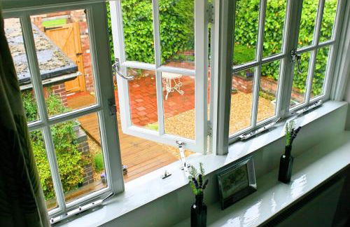 The Nest at Winnall Luxury 19th Century Cottage - Foto 43