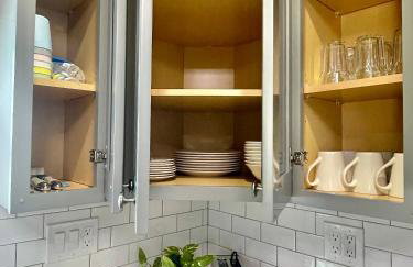 Cozy 3-Beds in 2-Bedrooms Apartment Near Quincy Adams - Foto 9