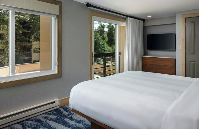 Marriott's Mountain Valley Lodge at Breckenridge - Photo 4