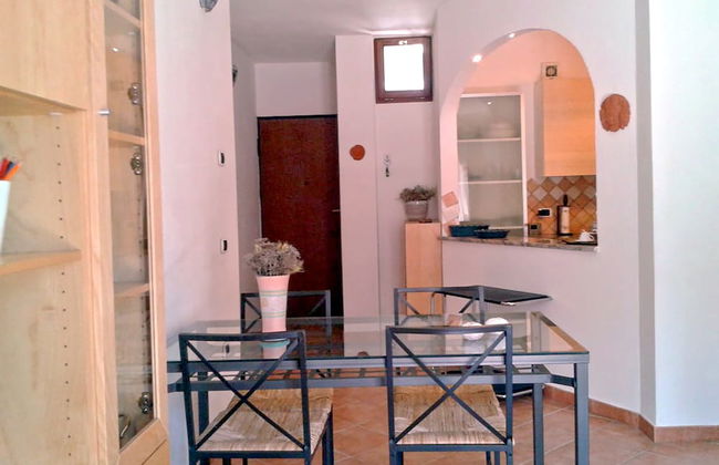 Three-room Apartment With Parking - Foto 10