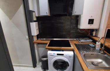 Appartement 2 pièces, proche RER, Bus et chateau - Foto 5