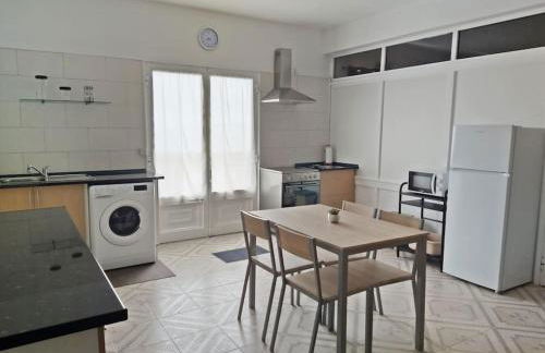 Rua de Baixo Apartments - Photo 24