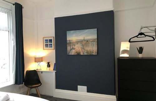 Bright Spacious 3-bed With Office & Patio, Preston - Foto 50