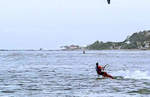 Sobrado estiloso a 100 metros da praia - Foto 15