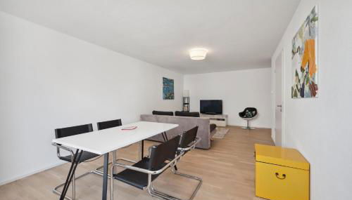 EXQUIS Design 2BR Apartment BAUHAUS I Balkon I Parkplatz I Top-Lage I Mercedes-Benz I Kinderbetten - Foto 4