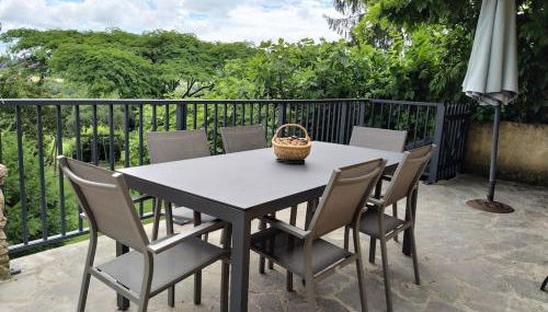 Au coeur du Périgord noir, gîte 6 pers, vue panoramique, proche Sarlat - Foto 3