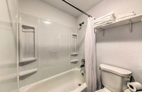 Chisums Cabin Unit, 6 Mi to River Park! - Foto 18