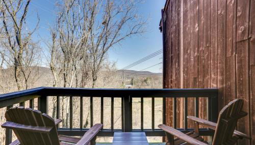 Vernon Township Vacation Rental with Private Balcony - Foto 2