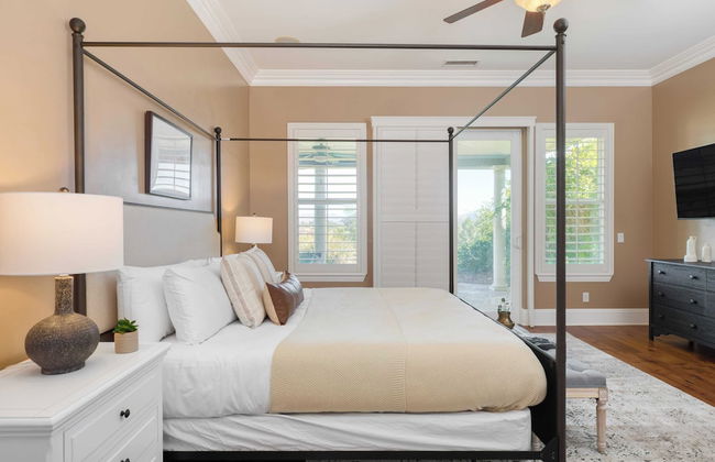 Bear Bridge by Avantstay Hilltop Haven in Temecula w/ Views, Putting Green & Hot Tub - Foto 20