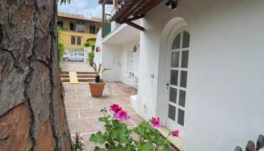 channel house - Photo 3