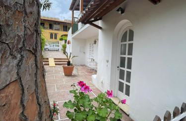 channel house - Photo 3