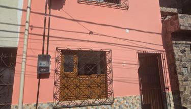 AmazHost - Casa rosa - conforto com split, wi-fi e água quente - Foto 3