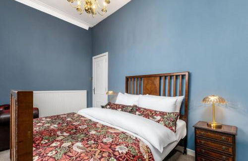 Elegant 3 Bed Apartment in Stirling Near Free Parking and Hill Views - Foto 19