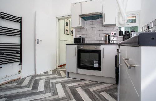 Modern 4BR Home in Dudley - Foto 20