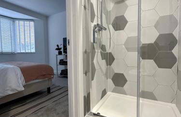 Clover lodge Portsmouth luxury home with off road free parking - Photo 20