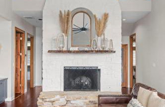 Luxurious Lake Park House: Sleeps 25, Pool, Hot-tub, Firepit and Game Room! - Foto 38