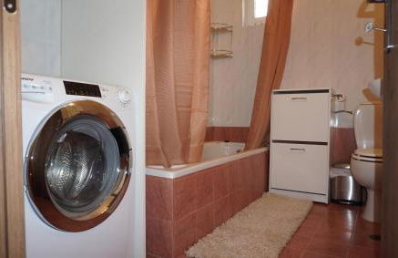 EfisHouse - Photo 40