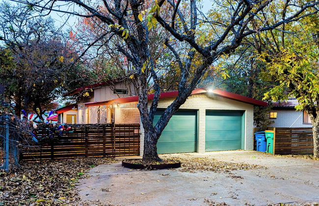 Lake LBJ Waterfront Family-friendly Retreat! - Photo 33