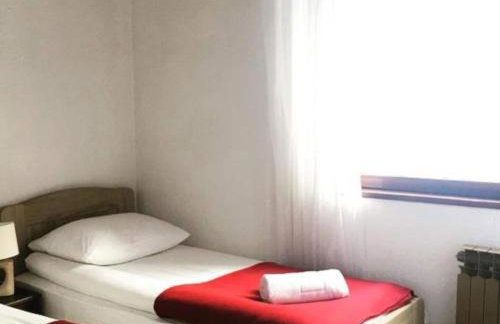 Holiday Home with Three Bedrooms and Garden - Foto 7