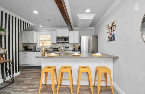 Central Yellow Gem: Cozy Views & Proximity - Foto 28