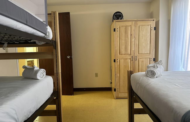 2 Bedroom 2 Bath Downtown Sleeps Six Walkable - Foto 17